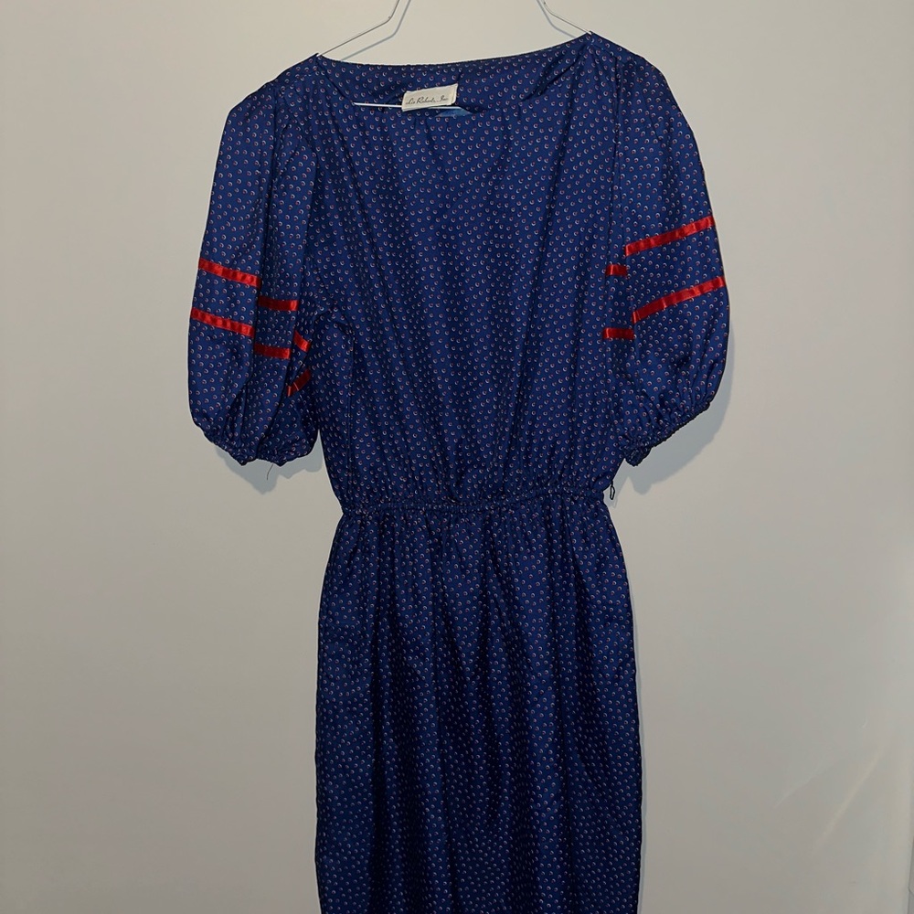 1970s Vintage Elegant Blue and Red Polka Dot Dress